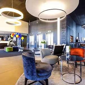 Отель Novotel, Базель